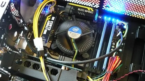 最新PC游戏销售排行榜,巫妖王之怒夺冠